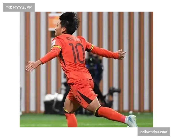 中国U22两球胜韩国 拜合拉木头球与脚后跟双响 中国U22两球胜韩国 拜合拉木头球与脚后跟双响