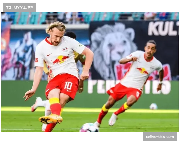 法兰克福防守紧凑度提升 零封对手终结连败颓势