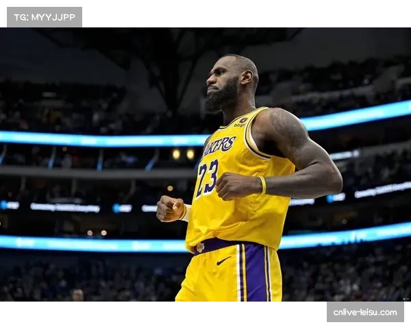 湖人攻防转换节奏加快 詹姆斯战术权重向组织倾斜